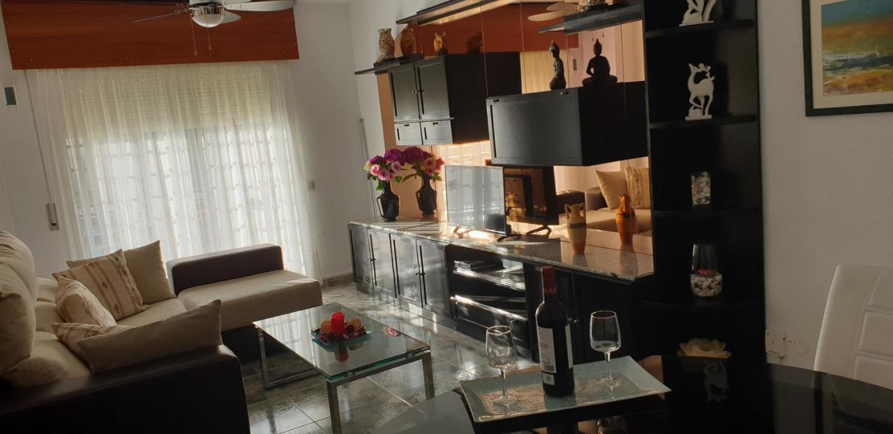 Cristimar - Stunning Vacation Rental Home For Families & Friends ロスクリスティアーノス エクステリア 写真